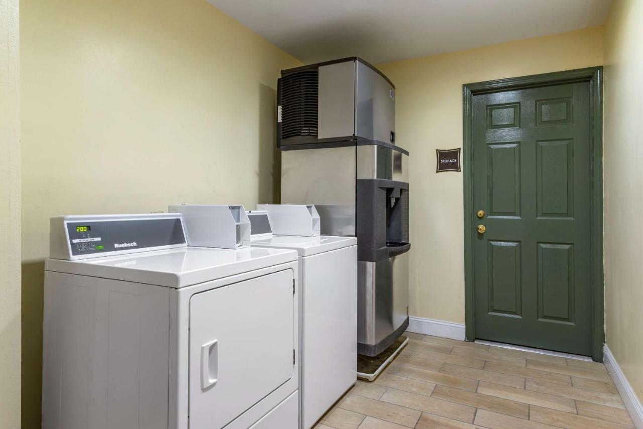Best Western Allatoona Inn & Suites Cartersville Bagian luar foto