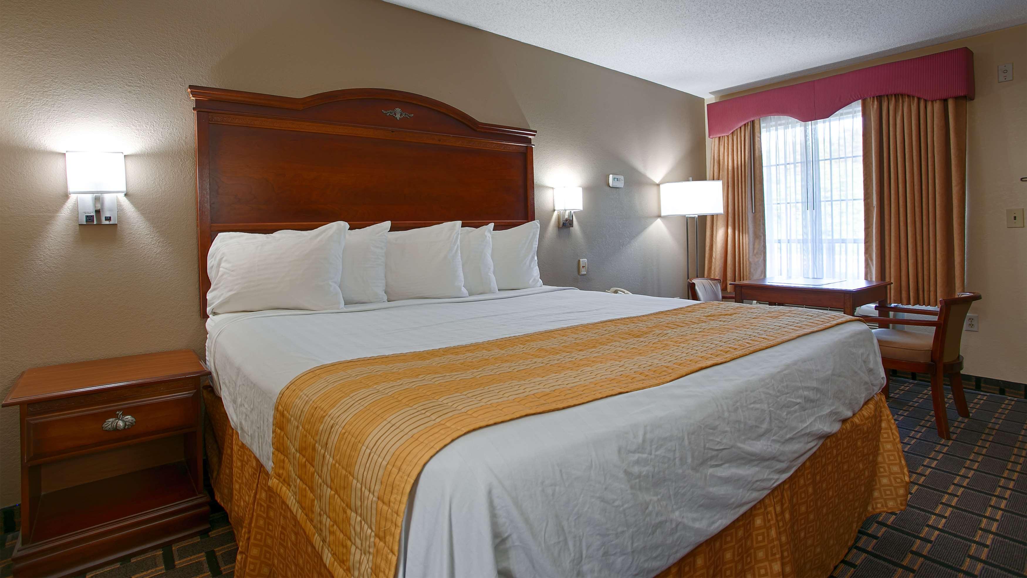 Best Western Allatoona Inn & Suites Cartersville Bagian luar foto